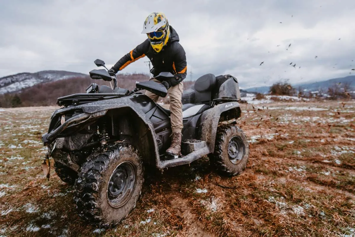 Comment recharger une batterie de quad : guide pratique et astuces
